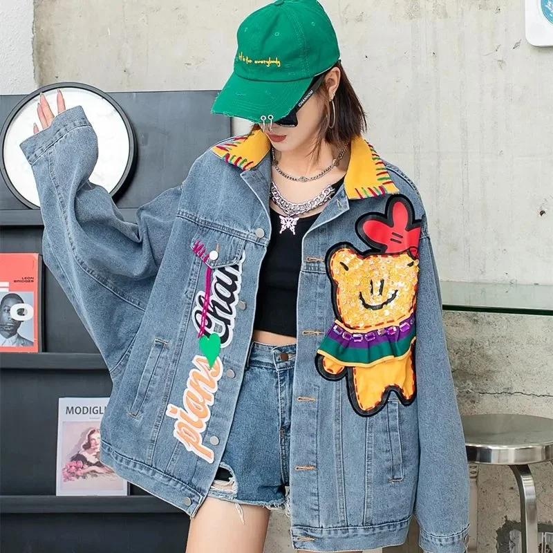

Женская джинсовая куртка с аппликацией и блестками, свободная джинсовая куртка большого размера с блестками, осенняя верхняя одежда с трендовым принтом, 2023