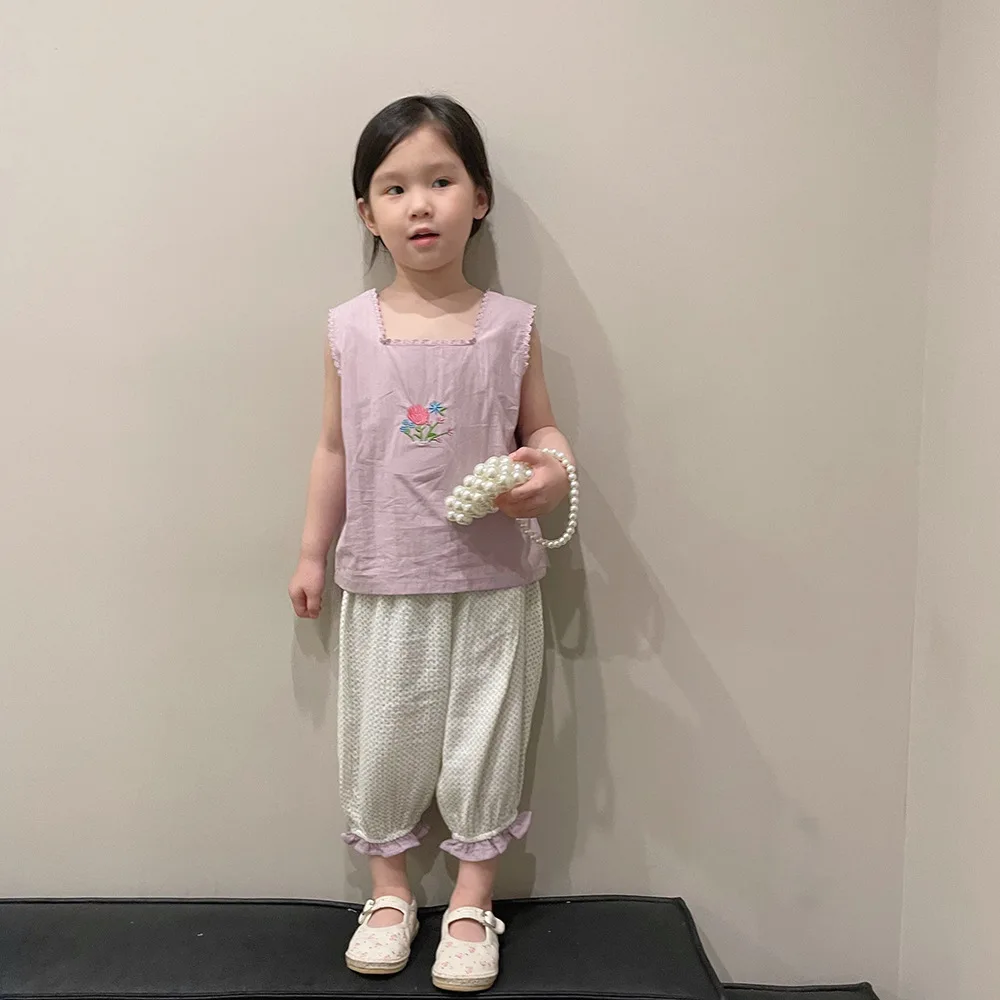

2022 summer girls floral embroidery square collar cotton vest little princess cotton casual sleeveless T shirts