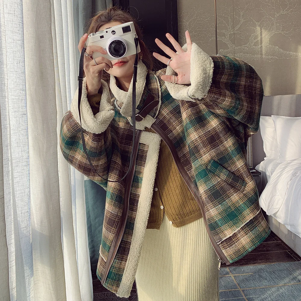 Winter Lamb Wool Coat Versatile Cashmere Short Coat Women