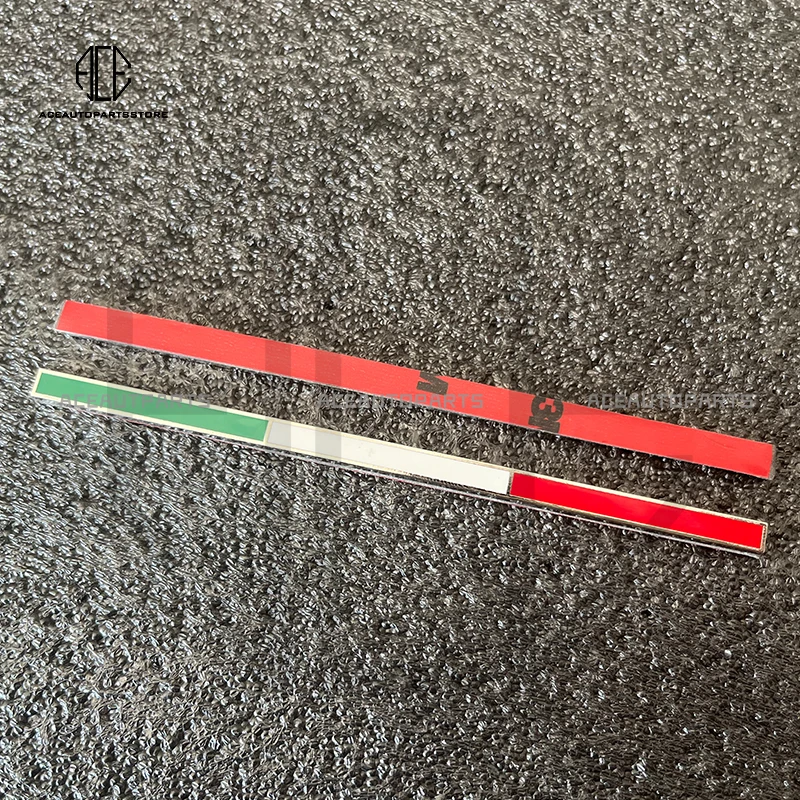 Значок с флагом Италии логотип боковой юбки 84706300 Автомобильная наклейка для Ferrari