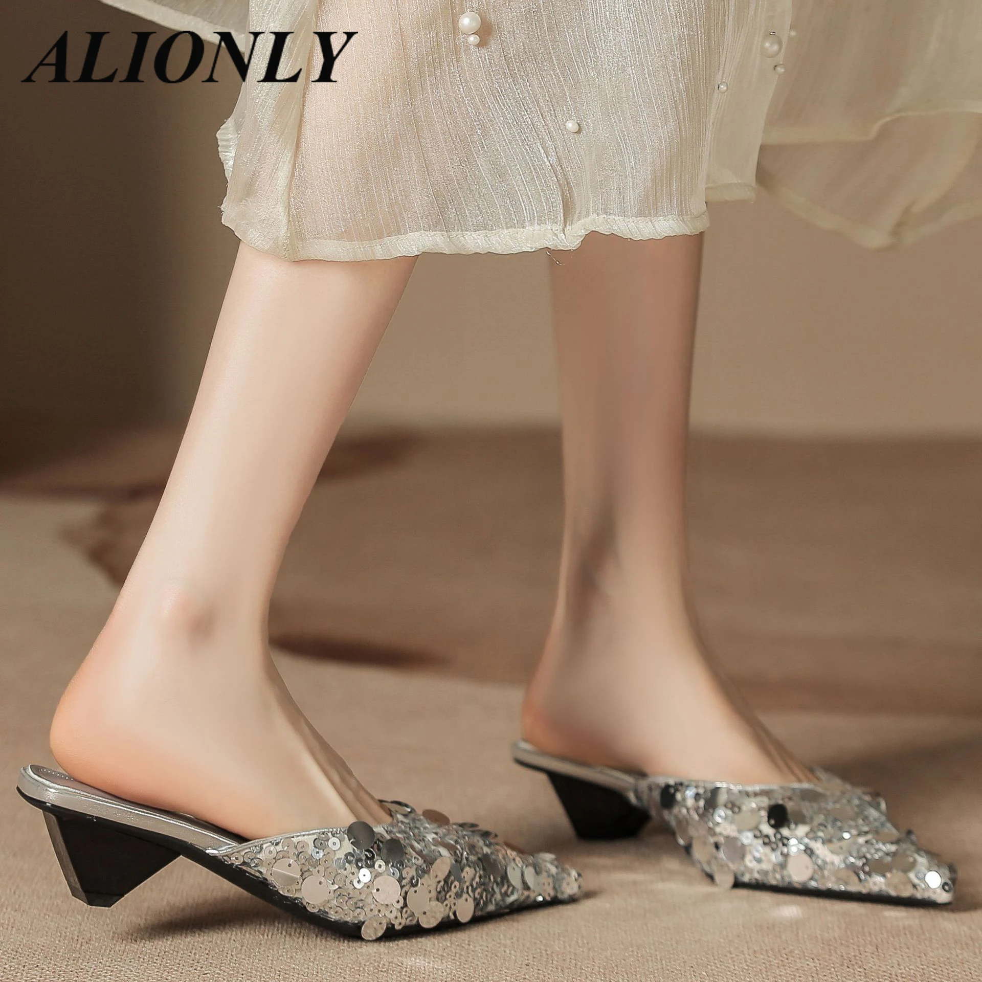 Alionly 2024 новые сандалии женские открытые на низком массивном каблуке Свадебные