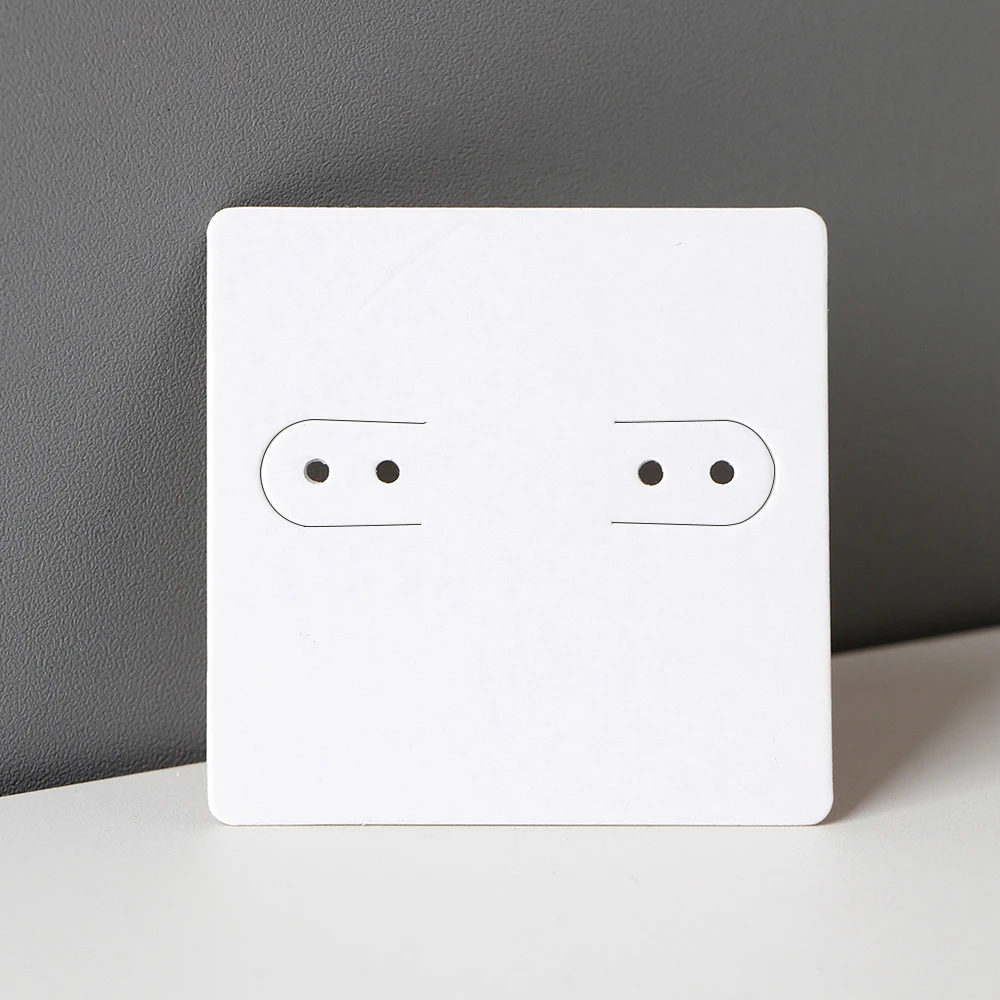 

Карточки для сережек из крафт-бумаги GGWP