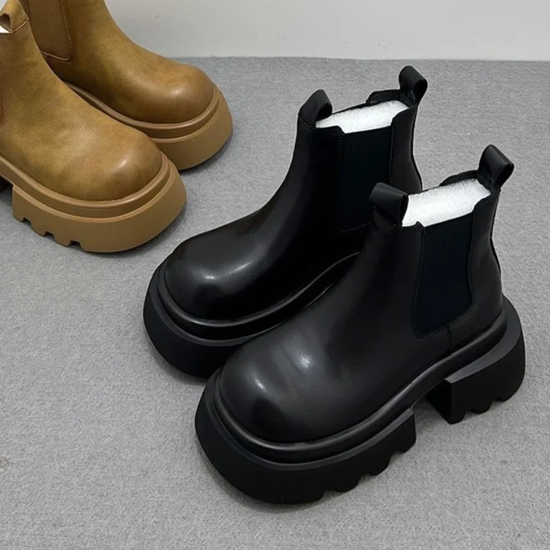 Женские зимние ботильоны на платформе модная обувь трендовые мотоциклетные