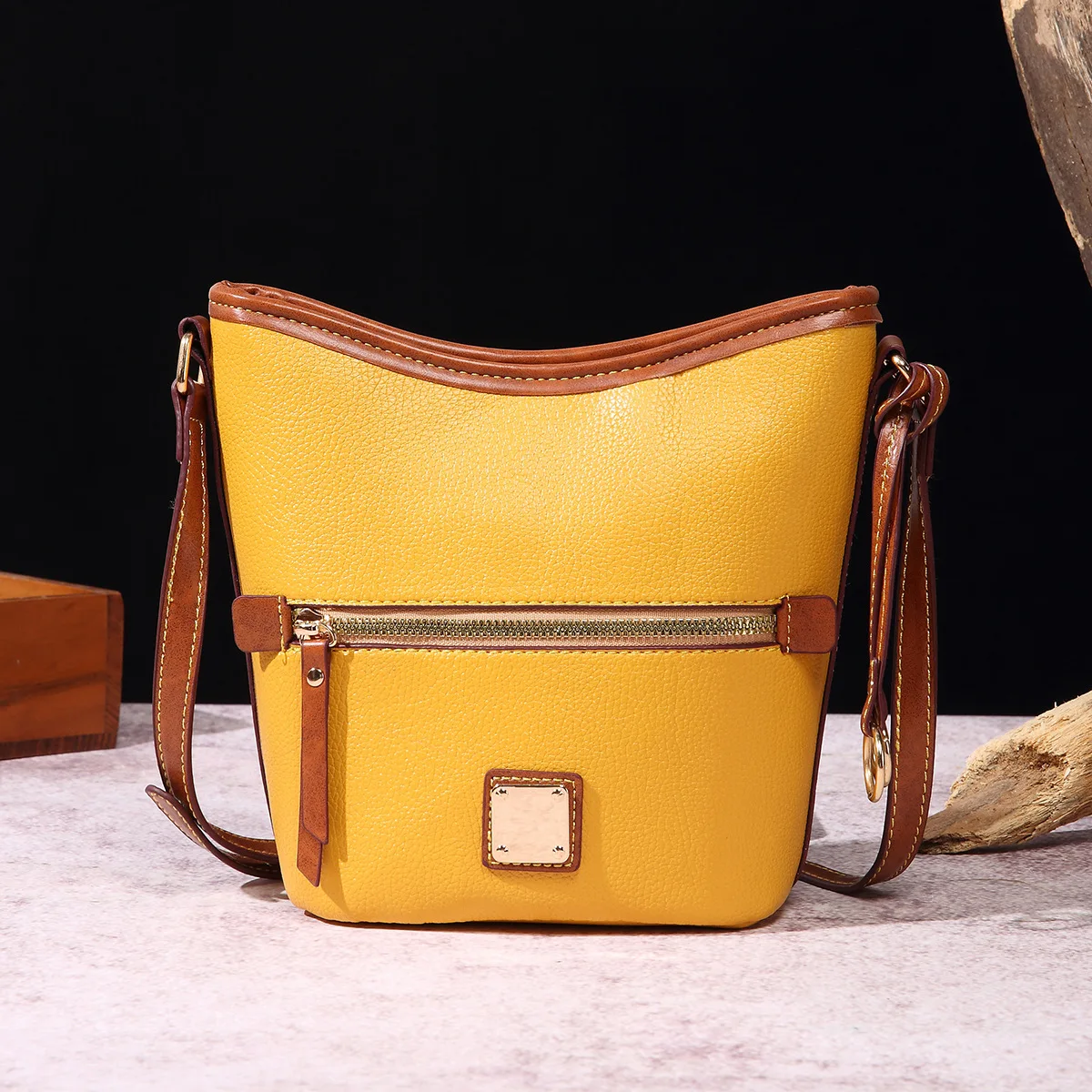 Женская сумка-тоут из мягкой искусственной кожи дизайнерская вместительная