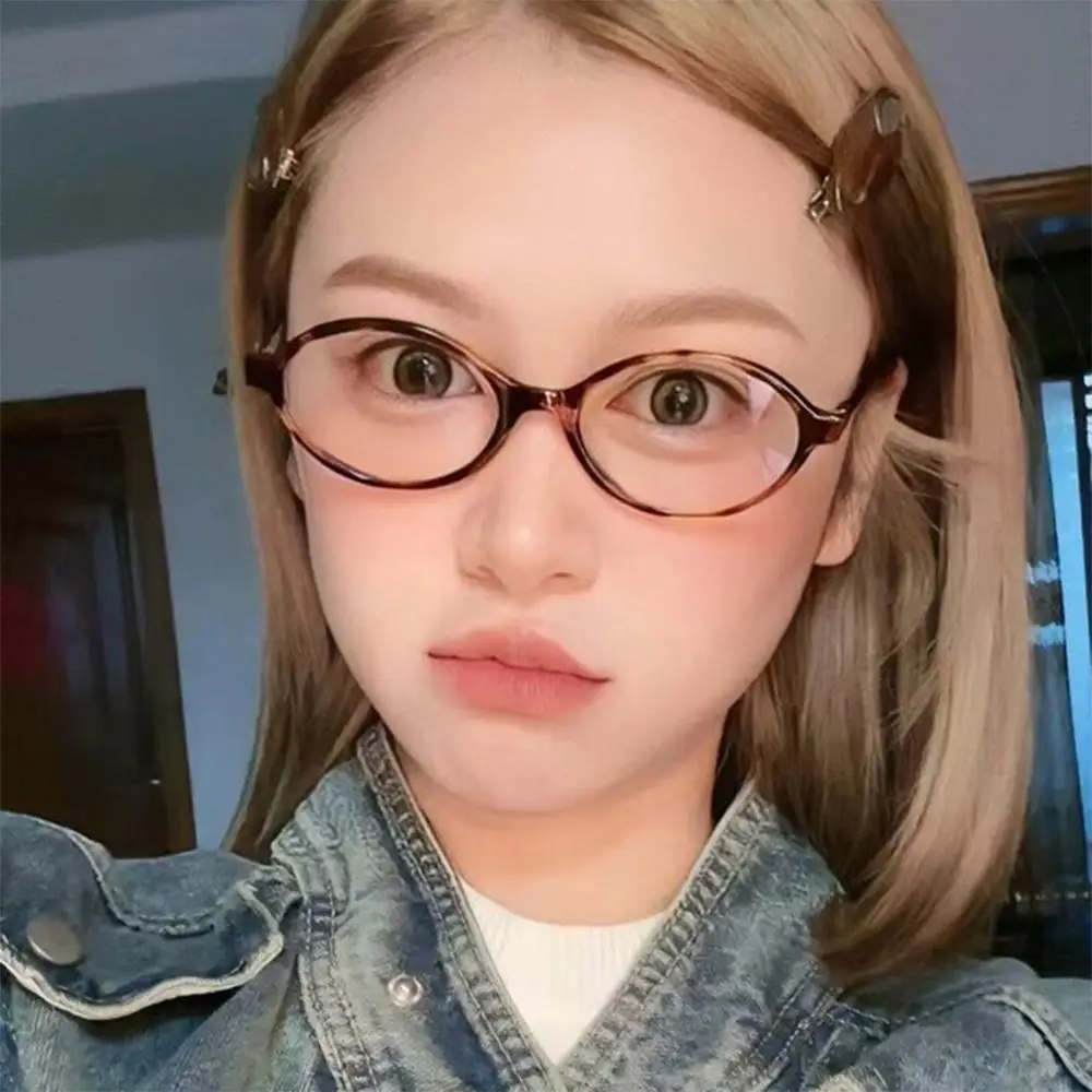 Солнцезащитные очки овальные женские винтажные небольшие в стиле панк с