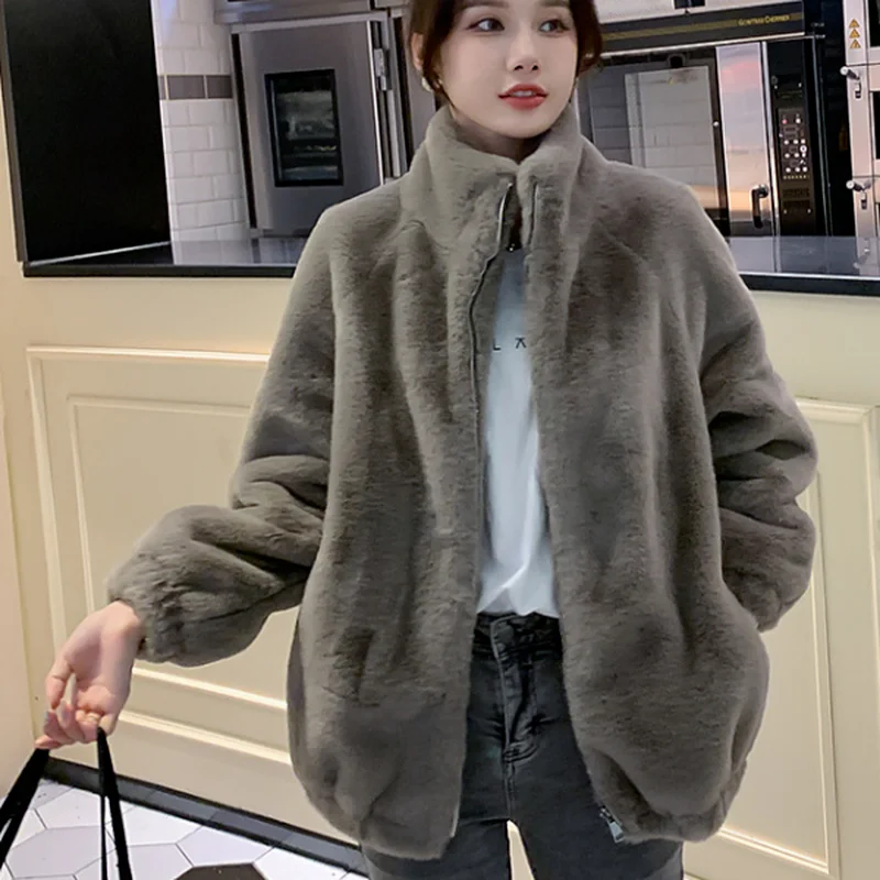 Fashion Jacket Women's 2022 Korea Autumn and Winter Temperament Elegant Lapel Slotted Loose Pockets Warm Mink Imitation Fur
