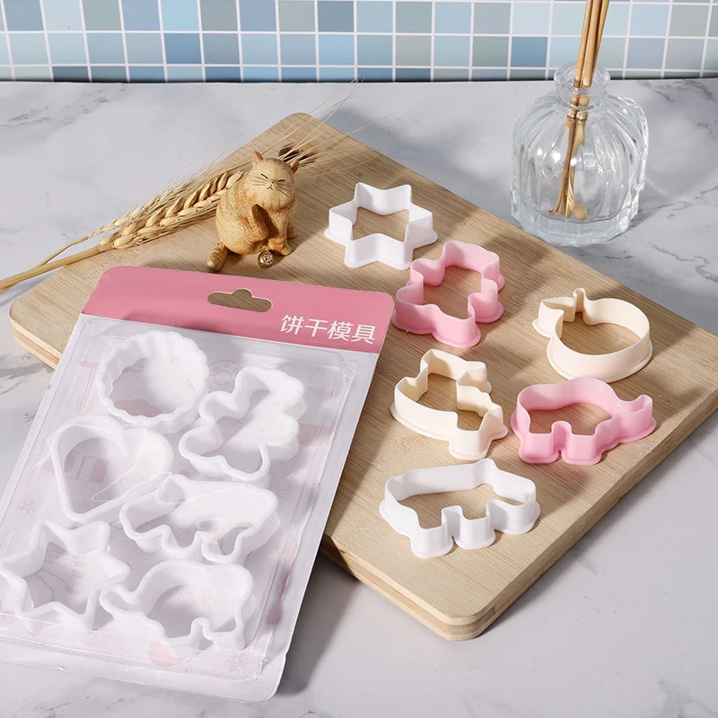 

5/8Pcs Kitchen Tool Biscuit Cutters Animal Shaped Plastic Cookie Pastry Fondant Moulds Biscuit Mold For Fondant Cake Decor