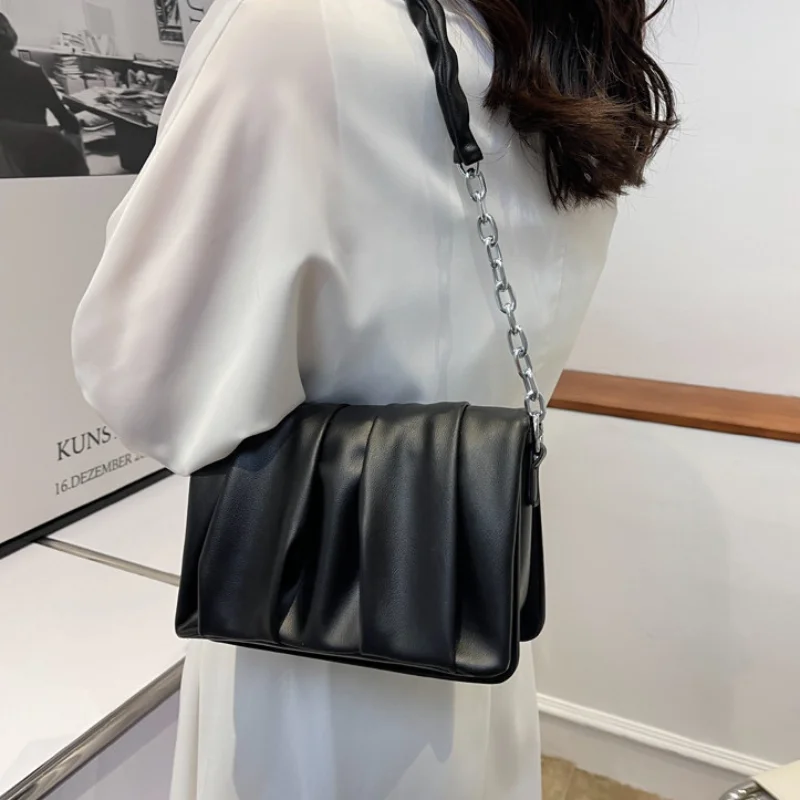 Women's Retro Fashion Ringer PU Fold Hand Bags for Women Simple Luxury Sac Shoulder Small Square Underarm Bolsa Feminina Handbag