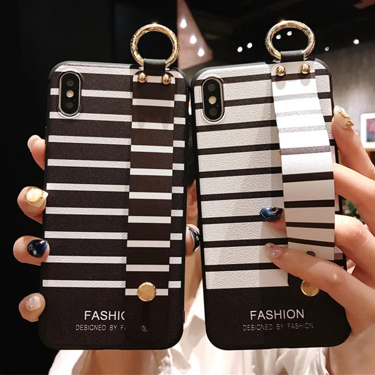 

Black white striped painted relief Wristband Phone Case For iPhone 11 12 13 pro x xr xs max 7p 8p Wrist Strap Holder Back Cover
