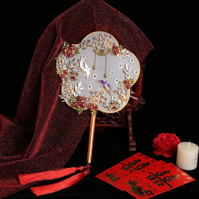 

Bride group fan Chinese wedding Wedding fan hand bouquet photography props diy material package (the fourth)