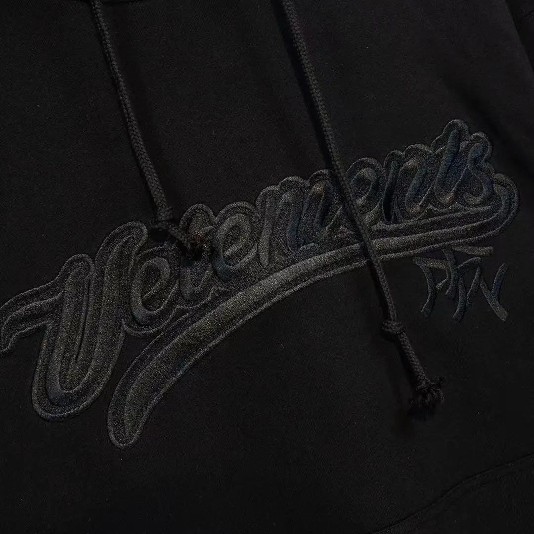 Свитшот унисекс осенний флисовый с вышивкой VTM |