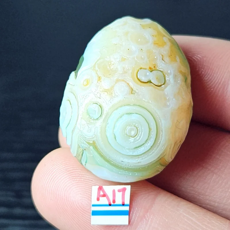 

Сардоникс агат кристаллы для дома