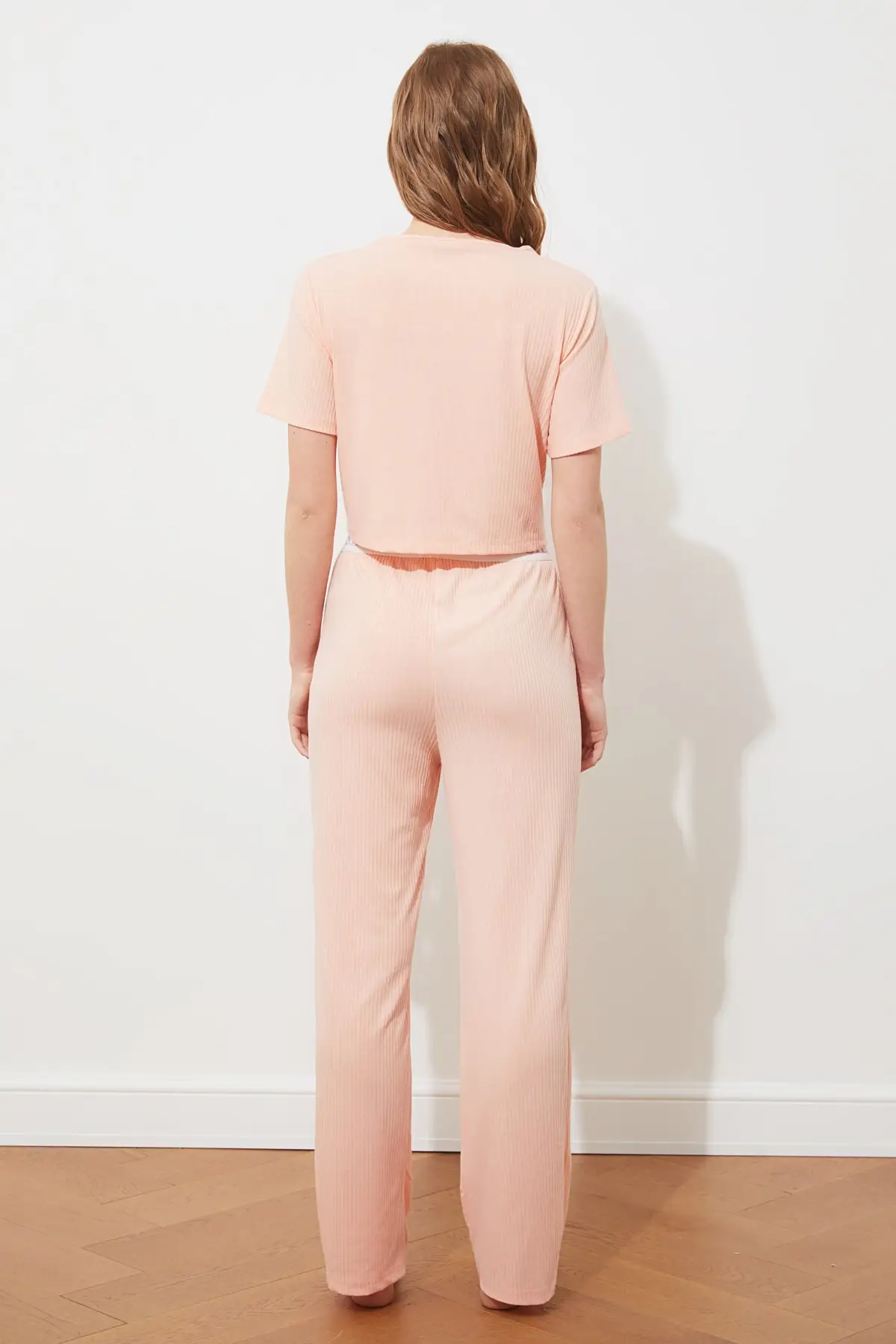 

Trendyol Camisole Knitted Pajamas Set THMSS21PT1018