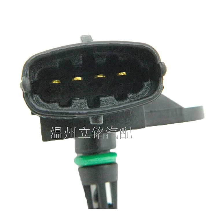 Фото Датчик давления во впускном коллекторе 0261230030 0261230245 46533518 для Chevrolet Silverado GMC №4