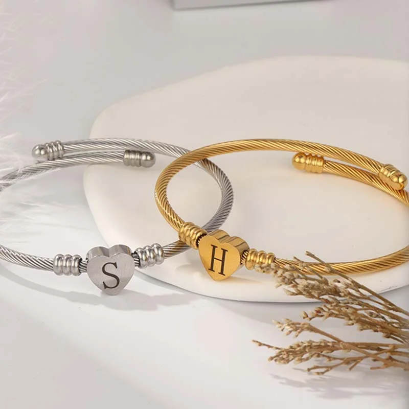 Браслет Lateefah из нержавеющей стали с 26 буквами в форме сердца браслет титановой