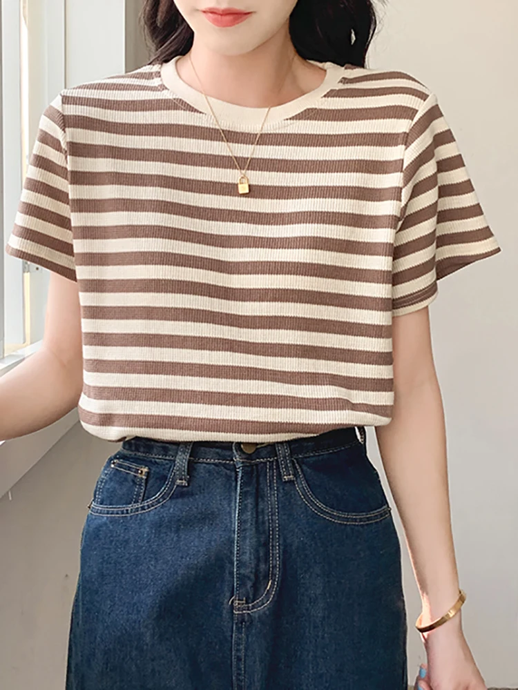 

Женская хлопковая футболка в полоску, с коротким рукавом