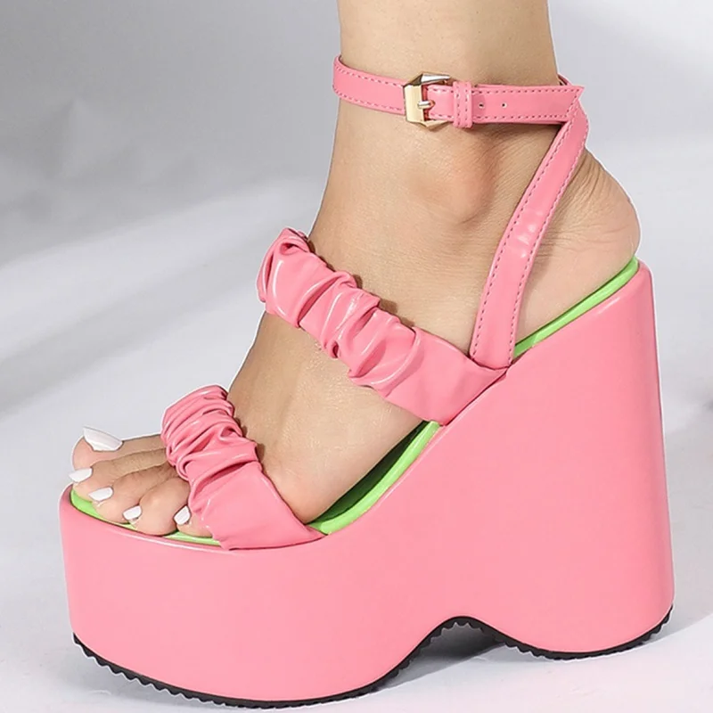 

2022 Summer New Pleated Strap Ankle Buckle Wedge High Heel Shoes Thick Bottom Sandals Modern Outdoor Sandal