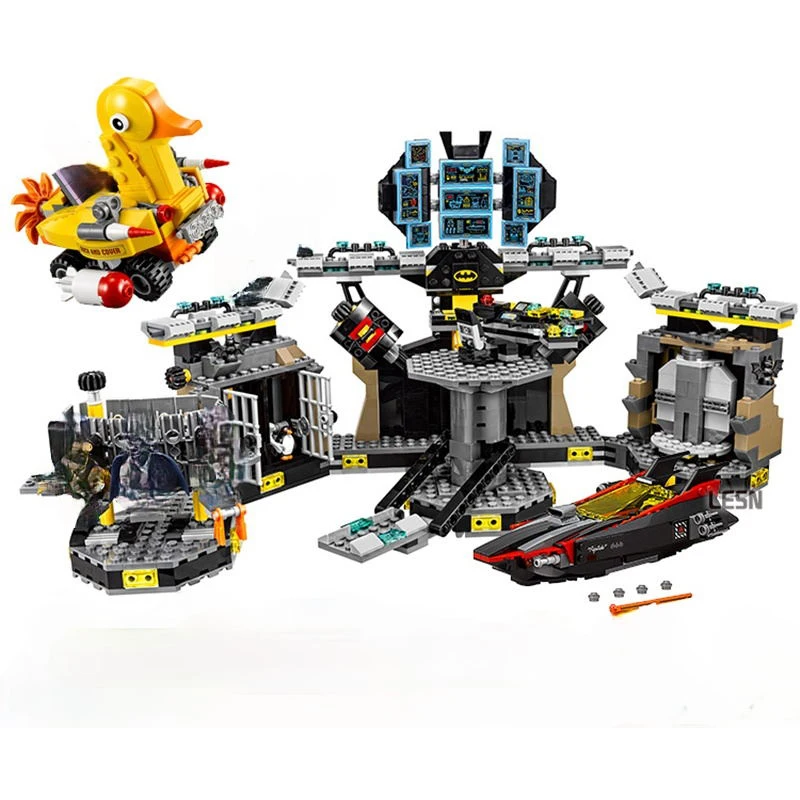 

1087pcs Fighter Heroes Bat Batcave Clayface Invasion Tank Tower Jail Model Building Blocks Toy Brick Christmas Birthday Gifts