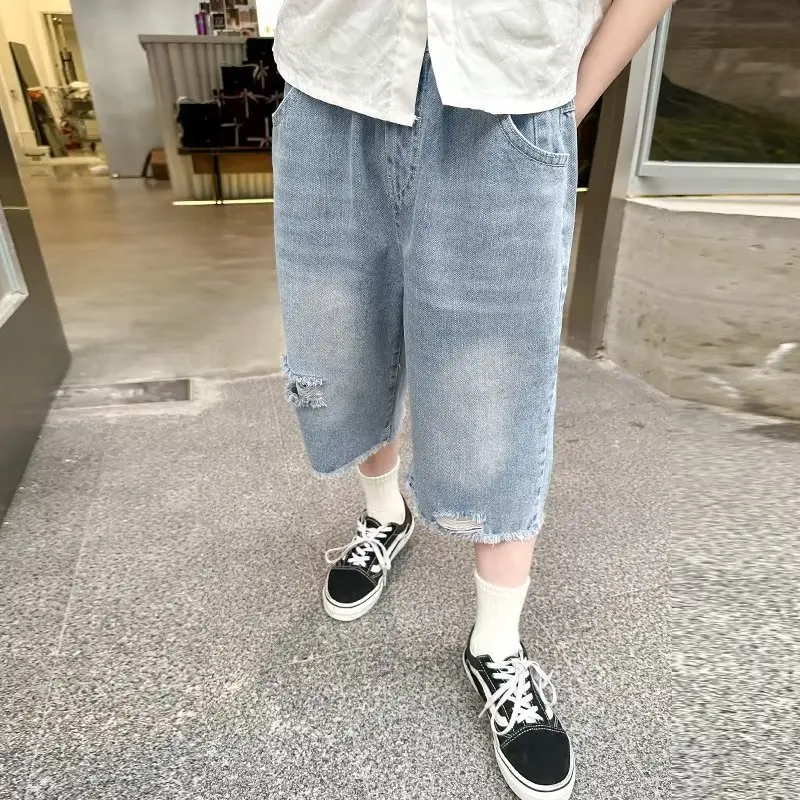 

Denim Shorts For Men With Summer Torn Holes And Furry Hem Pants Design, Niche High Street Trendy Brand Ins Five Point Pants