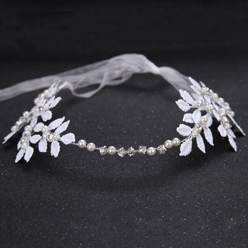 

Bride handmade headdress white leaves wedding dress accessories headband
