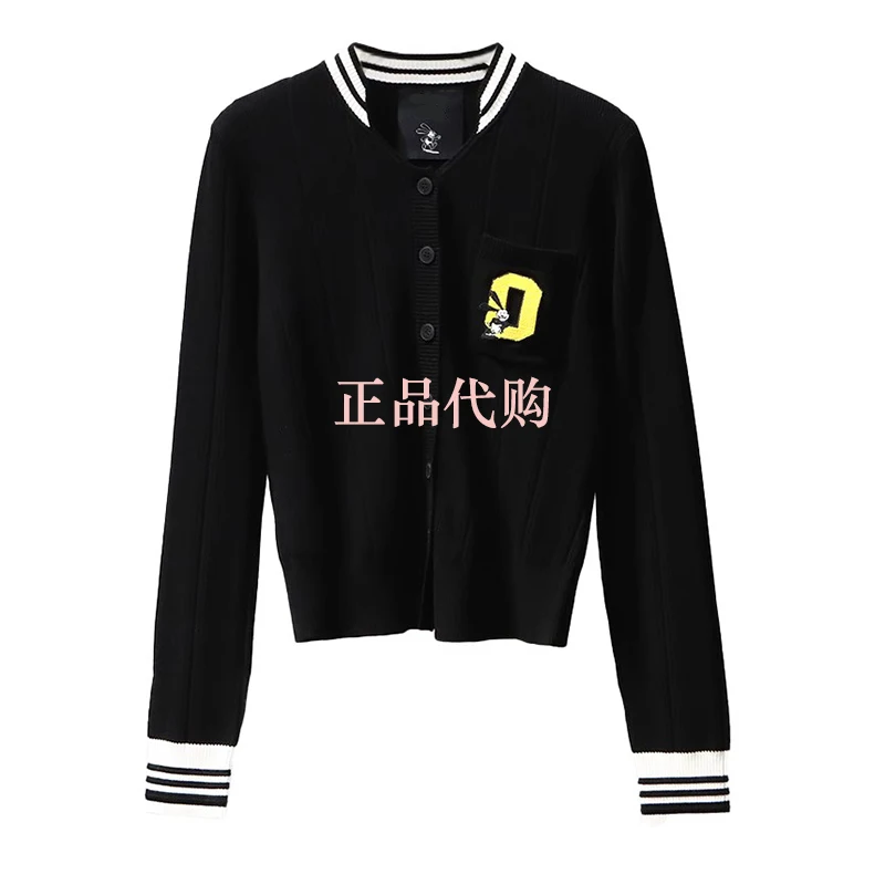 

Golf Knite Fall 2023 New Fashion Joker Knitted Top College Style Stand-up Necklace Cardigan Woman