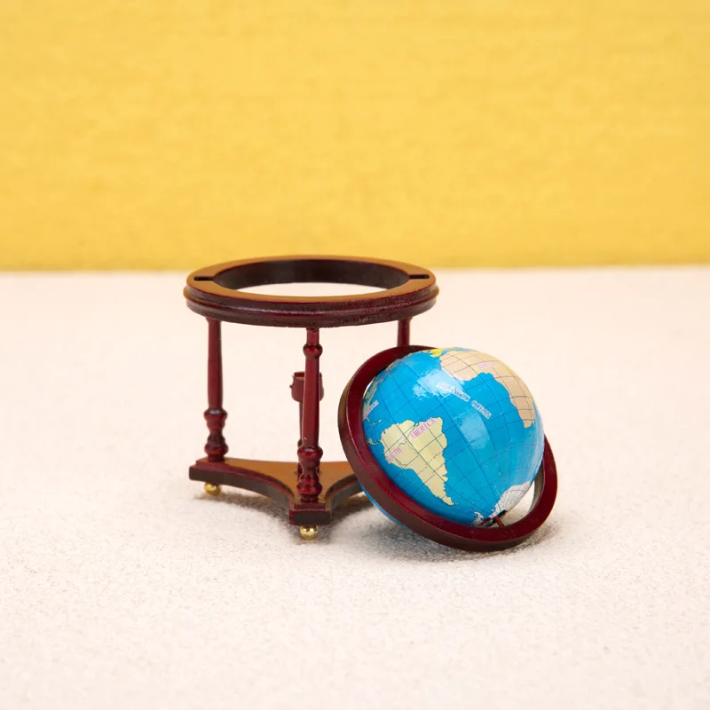 Миниатюрный Кукольный домик с подставкой в масштабе 1:12