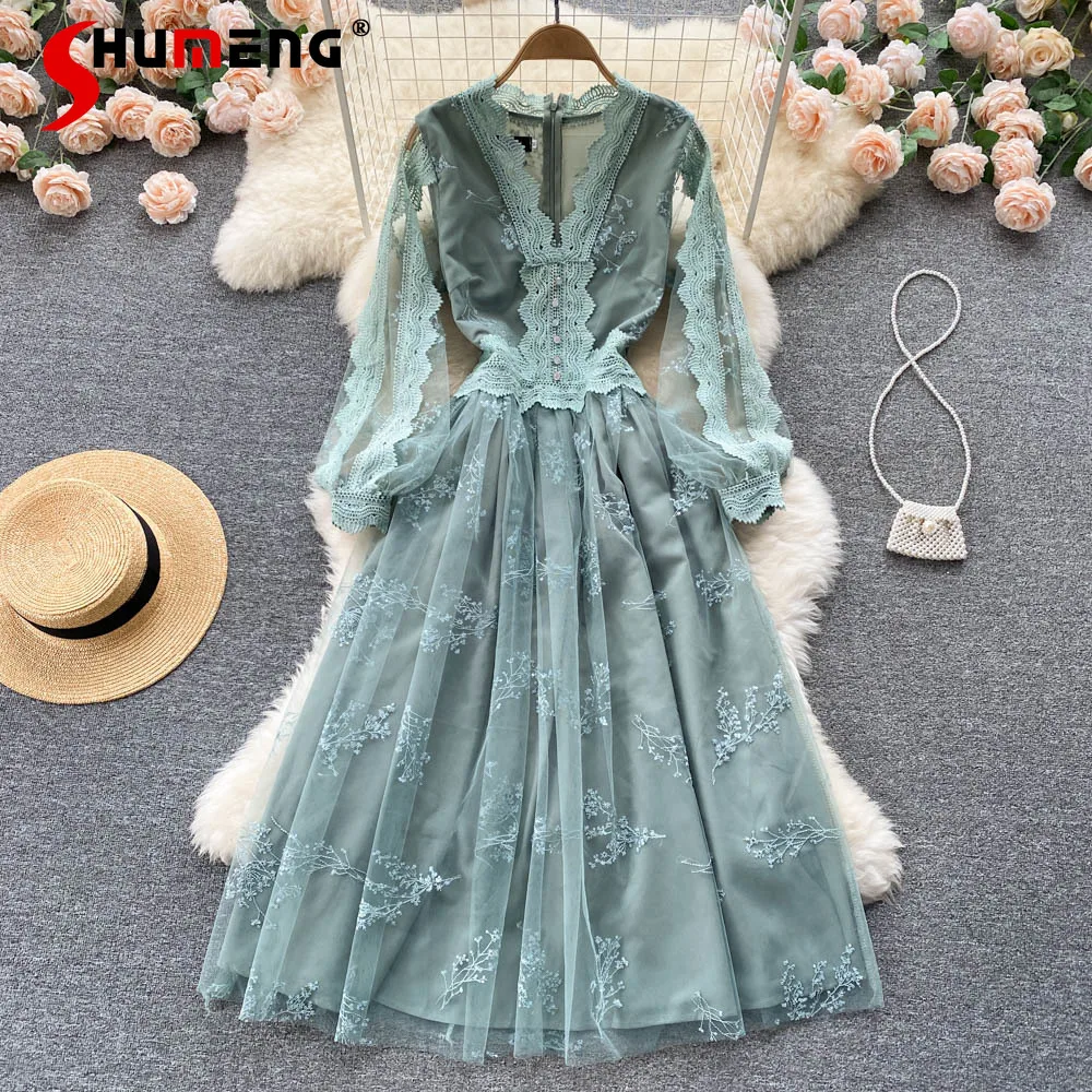 

Elegant High-Grade Maxi Dress for Women Lace V-neck Mesh Puff Sleeve Slim Fit Korean Style Temperament A- Line Long Dress