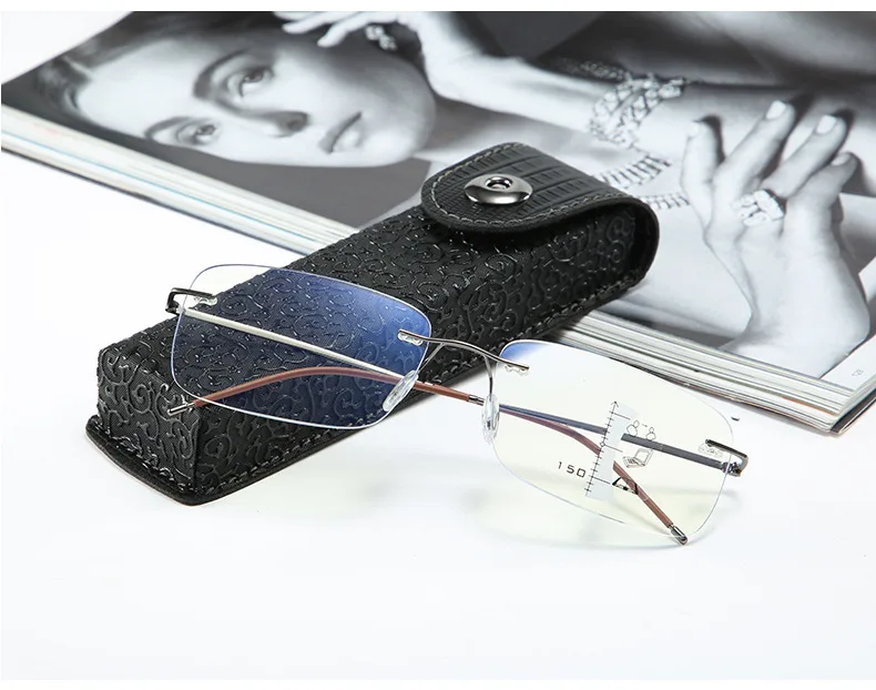 

Classic Leather Presbyopic Glasses Case Women Elegant Leather Glasses Box Suitable for Narrower Glasses Sunglasses Case