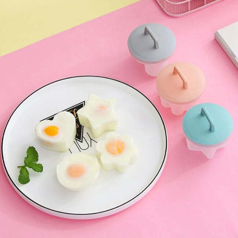 

4 Pcs/Set reusable good Plastic Cute Boiler Egg Poacher Set Kitchen Egg Cooker Tools Egg Mold Form with Lid Brush Pancake Maker