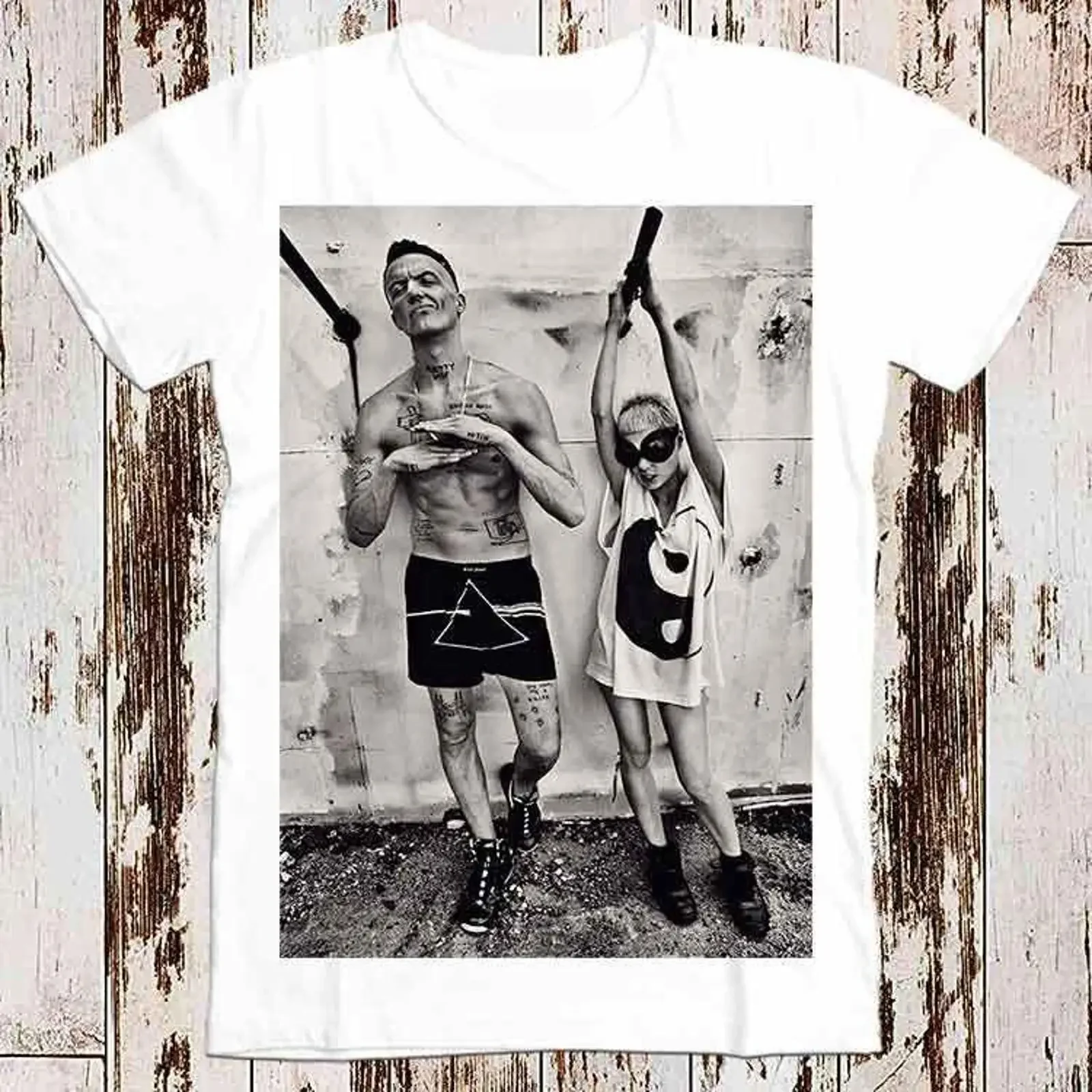 Фото Футболка Zef Style Die Antwoord Yolandi в стиле ретро, винтажная, крутая, супермодная, 8202, винтажная, модная, дышащая, универсальная, унисекс №1