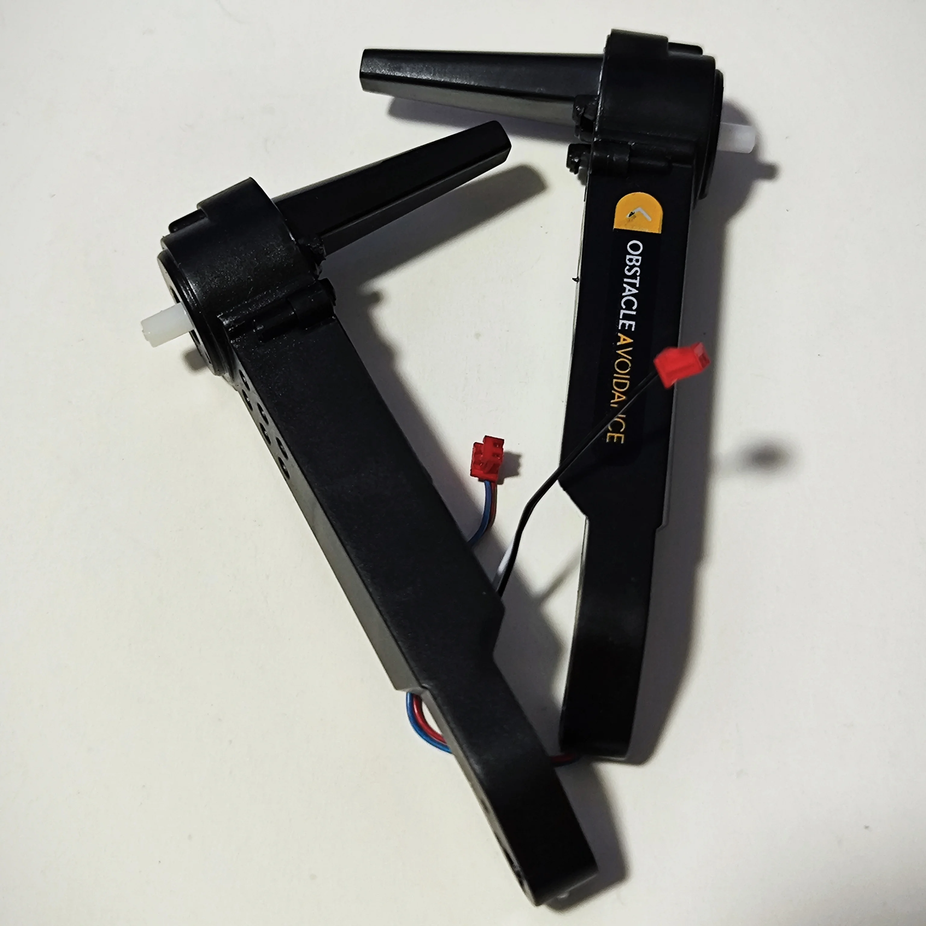 Передний рычаг двигателя A 2 шт. для XT2 мини складной RC Дрон набор аксессуаров