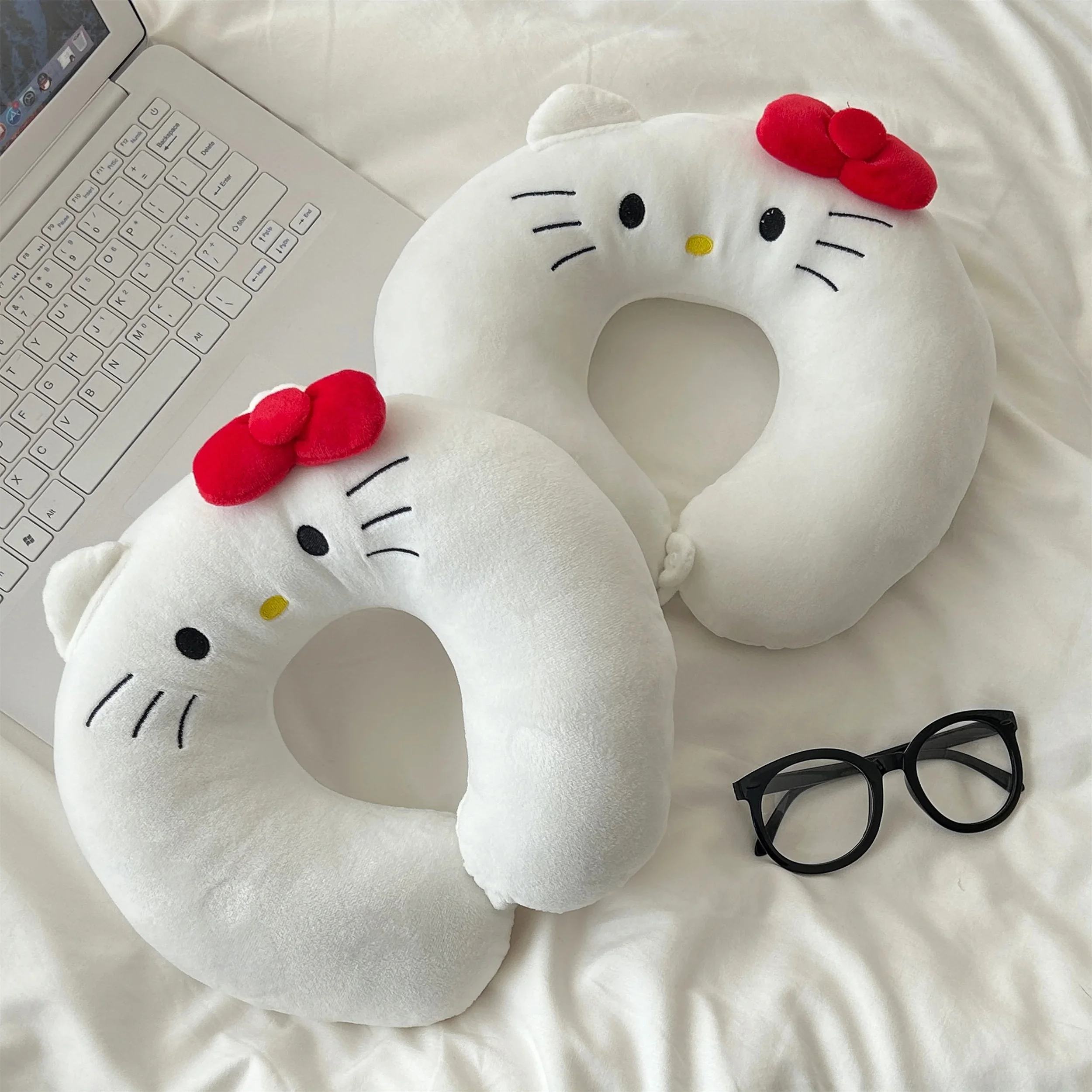 U-образная подушка для шеи Sanrio с мультяшным Hello Kitty симпатичная в японском стиле