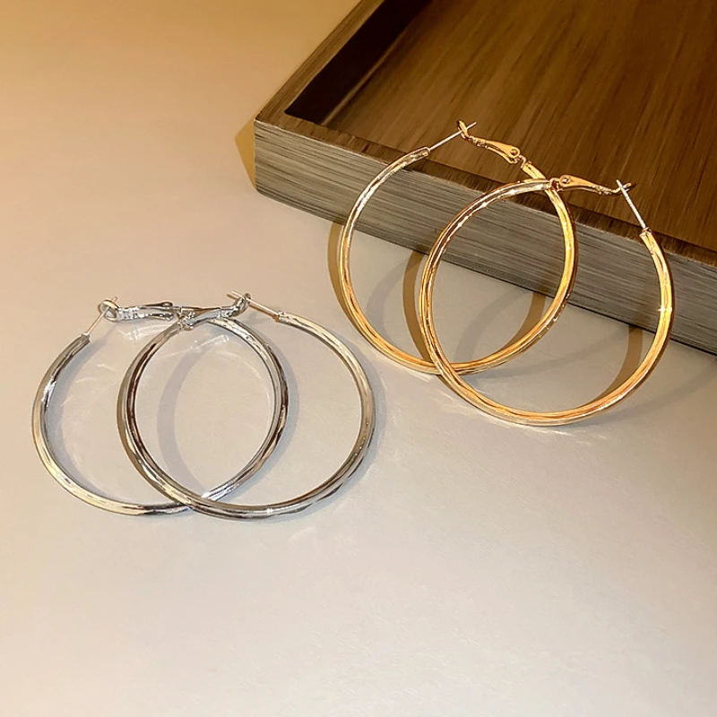 

U-Magical Exaggerated Geometric Oversize Circle Hoop Earring for Women Gold Silver Color Metal Earring Jewelry Wholesale