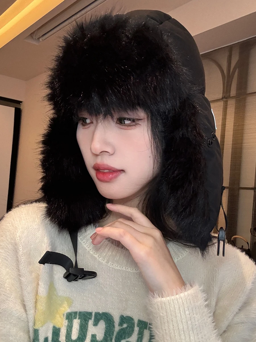 Лыжная шапка женская зимняя на флисовой подкладке утолщенная уличная