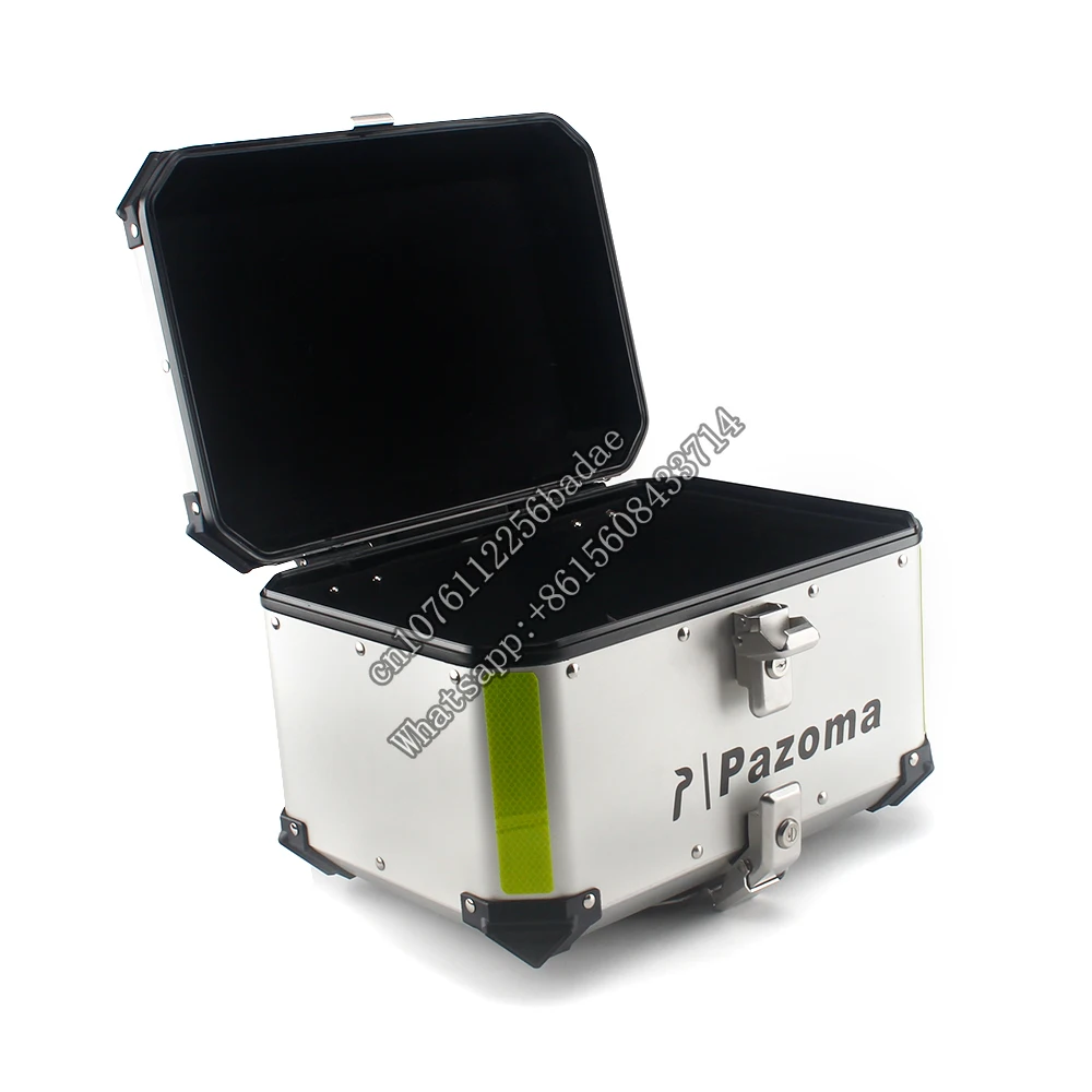 Универсальный багажник для скутера