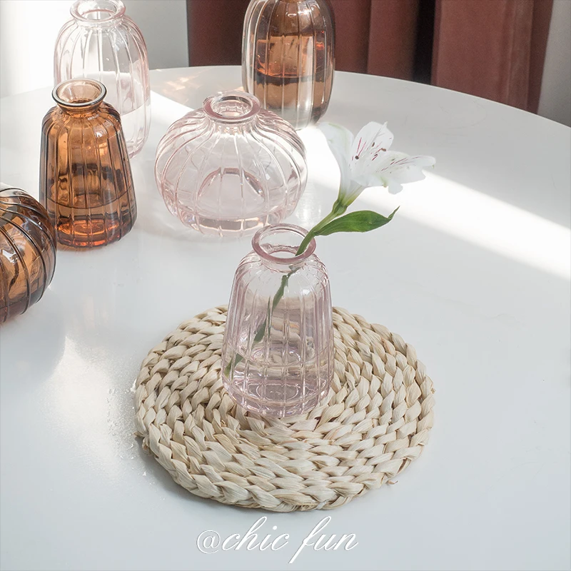 

Простая рельефная стеклянная мини-ваза для гостиной, Цветочная композиция для сухих цветов, античная Цветочная композиция, аксессуары для ...