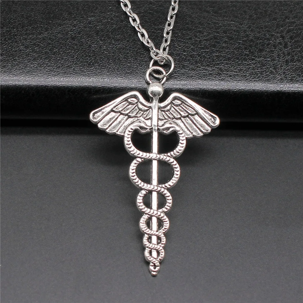 Простое модное винтажное ожерелье 2 цветов 49x30 мм с подвеской в виде медицинского