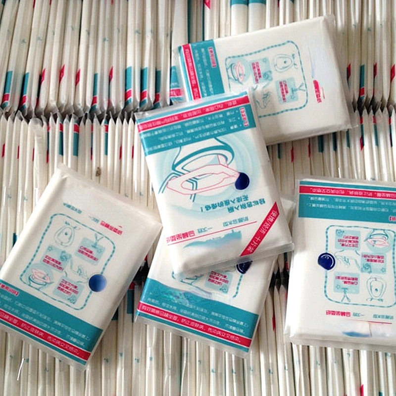 

New in Disposable Toilet Seat Cover 100% Waterproof Safety Travel/Camping Toilet Mat Bathroom Accessiories Bathroom Mats Set chr