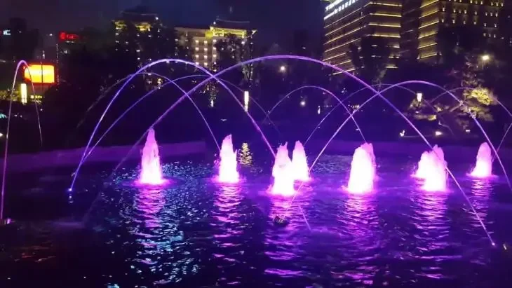 Для внутреннего сгорания ламинара Melompat Jet Air Mancur