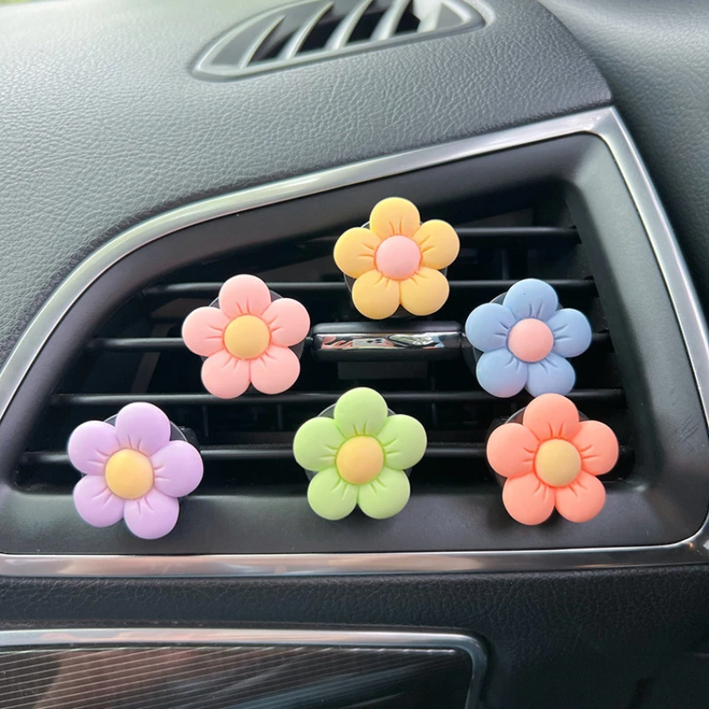 

3Pcs/Set Car Outlet Vent Perfume Clips Car Air Freshener Conditioning Aromatherapy Small Daisy Interior Decoration Accessories