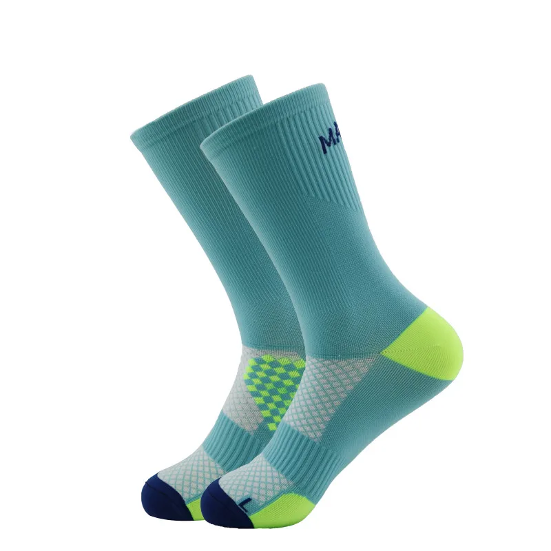High Quality Professional Brand Cycling Sport Sock Protect Feet Breathable Wicking Cycling Socks Bicycles Running Socks