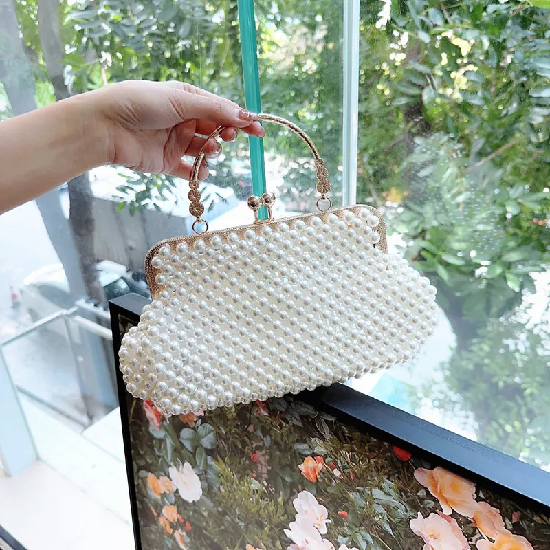 

New Beaded Handbag Pearl Hand Carrying Vacation Bag Women