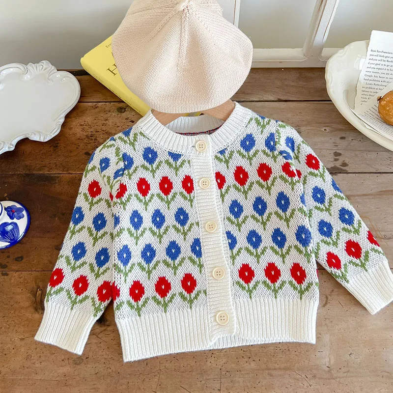 

Вязаный кардиган для маленьких девочек, кардиган с цветочной вышивкой, свитер в европейском и американском стиле, осенне-весеннее пальто дл...