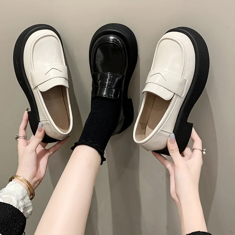 

Retro Woman Shoes Clogs Platform Autumn Round Toe British Style Oxfords Casual Female Sneakers Creepers Fall Preppy Leather New