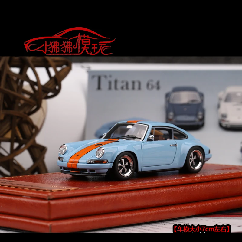 

MU Limited Edition MAKE UP Titan 1:64 Porsche Singer 911 964 Car Model GULF