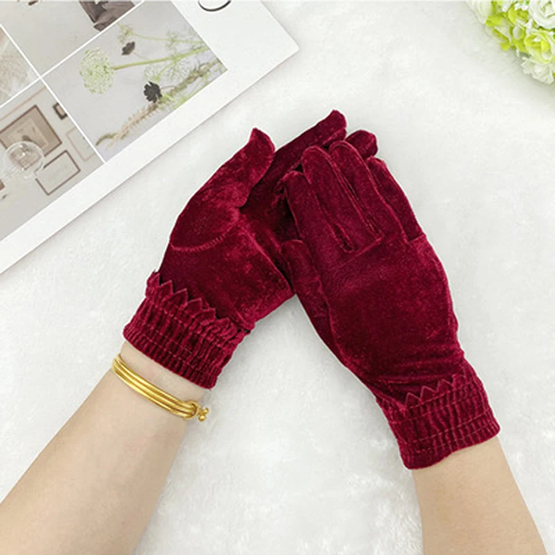 

Women Gloves Elastic Flannel Driving Mittens New Women's Gold Velvet Thin Winter Warm Outdoor Sports Fitness Cycling Gloves