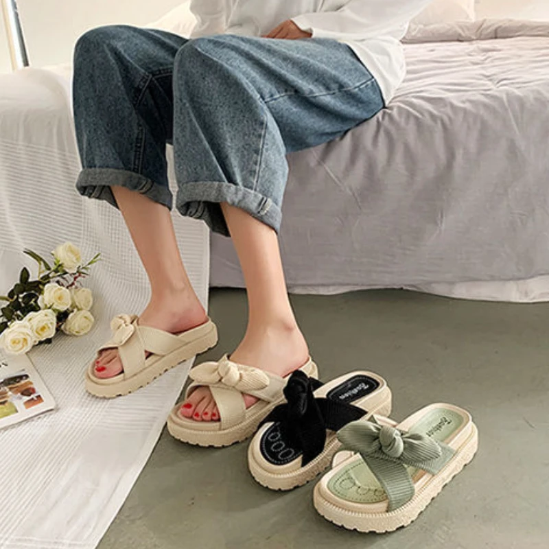 

Platform Slippers for Women Thick Bottoms Summer Beach Shoes Cute Women Slides Ladies Flip Flops Zapatillas De Mujer Plus Size