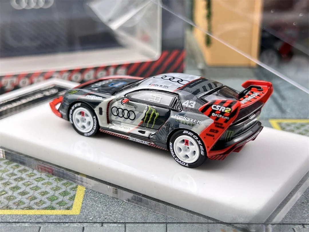 1:64 Audi S1 Hoonitron Brick Tertiary Drift Dashen Модель автомобиля из сплава