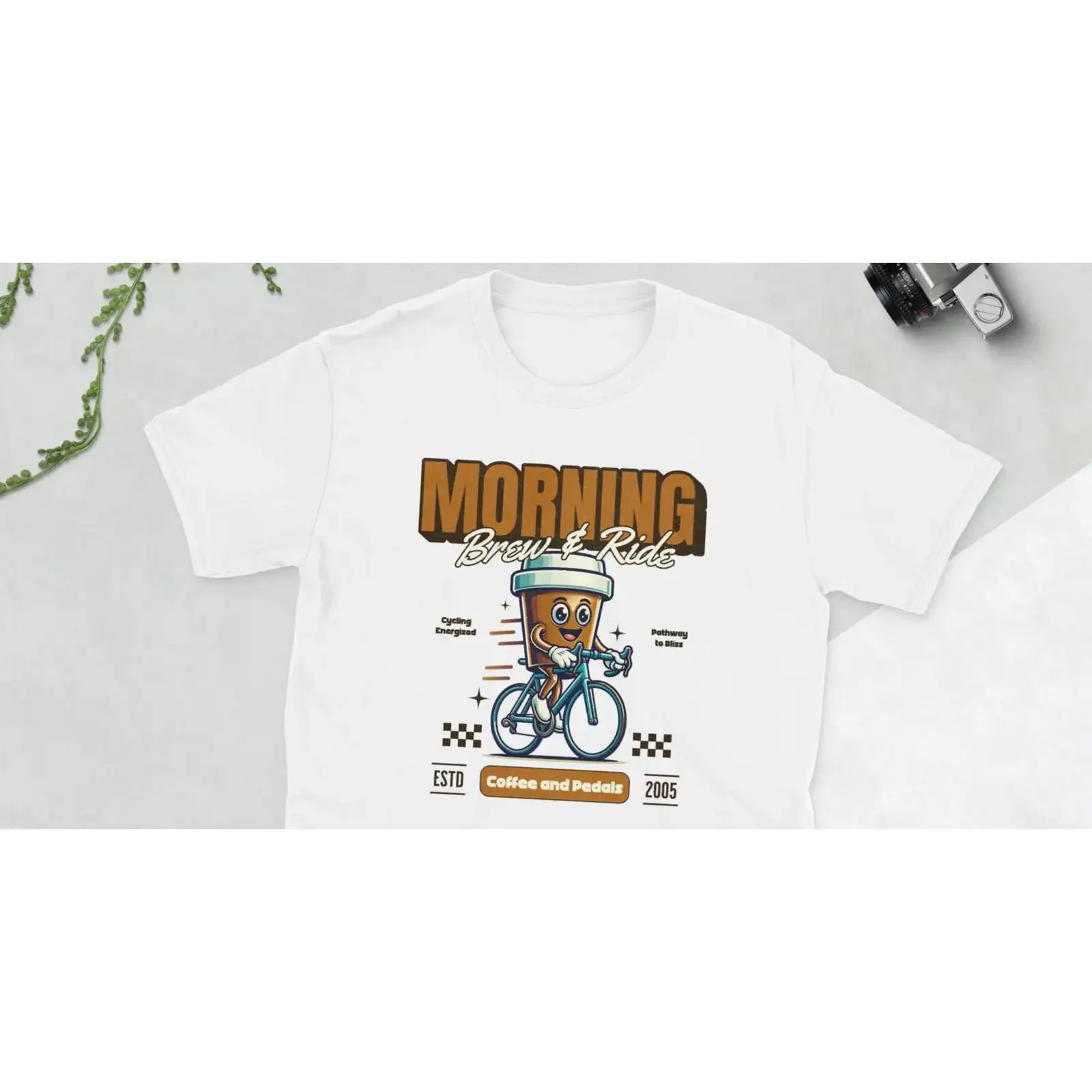 Фото Винтажная футболка Morning Brew Ride с мультяшным принтом кофейной чашки и педалей, забавная, для любителей велоспорта, с эффектом легкой потертости, ESTD 2005 №1