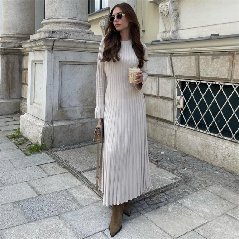 

Long Sleeved Round Neck Tight Knit Women's Long Skirt 2023 Autumn New Woolen Dress with Pit Stripe Solid Color Foundation Dress
